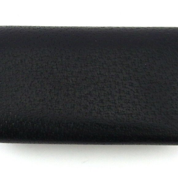 GUCCI key case logo plate leather Auth T18721 - Picture 2 of 8